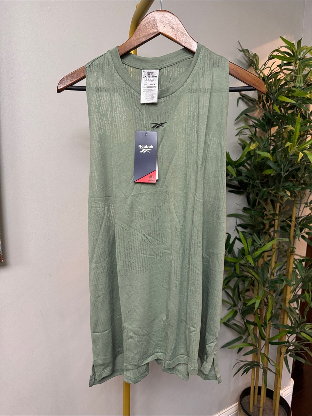 Reebok burnout racer back Olive Green Active Tank Top NWT 2XL